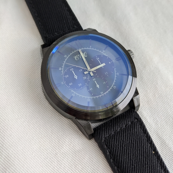 CCQ Watch - Picture 4 of 7